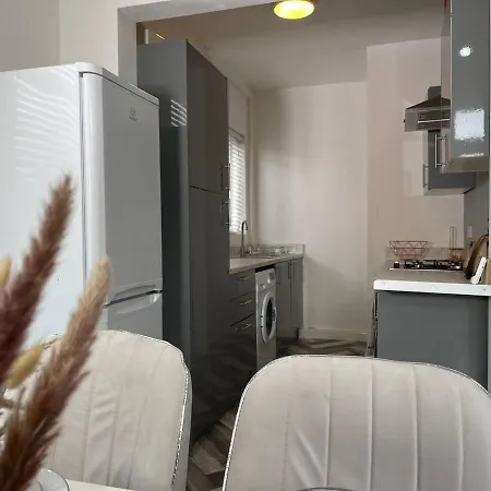 Retreat بيت للعطل ريدكار